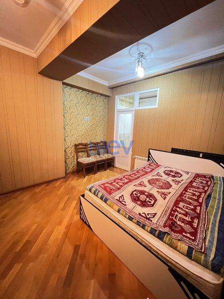 Kirayə (aylıq) 2 otaqlı Yeni Tikili  70m², Bakı