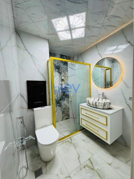 Satış 2 otaqlı Köhnə Tikili bina evi  50m², Bakı