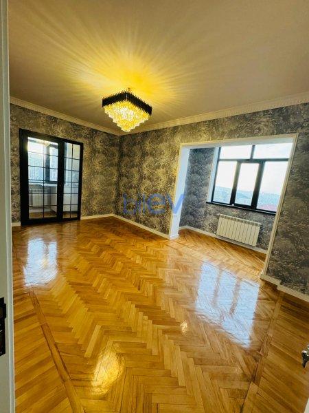 Satış 2 otaqlı Köhnə Tikili bina evi  50m², Bakı