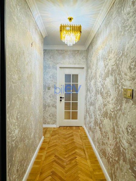 Satış 2 otaqlı Köhnə Tikili bina evi  50m², Bakı