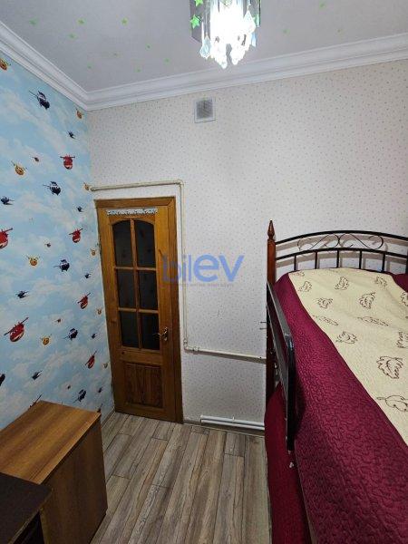 Satış 3 otaqlı Köhnə Tikili bina evi  45m², Bakı