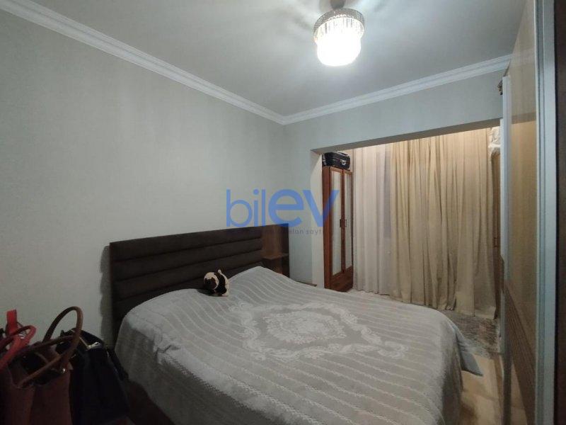 Satış 3 otaqlı Köhnə Tikili bina evi  68m², Bakı