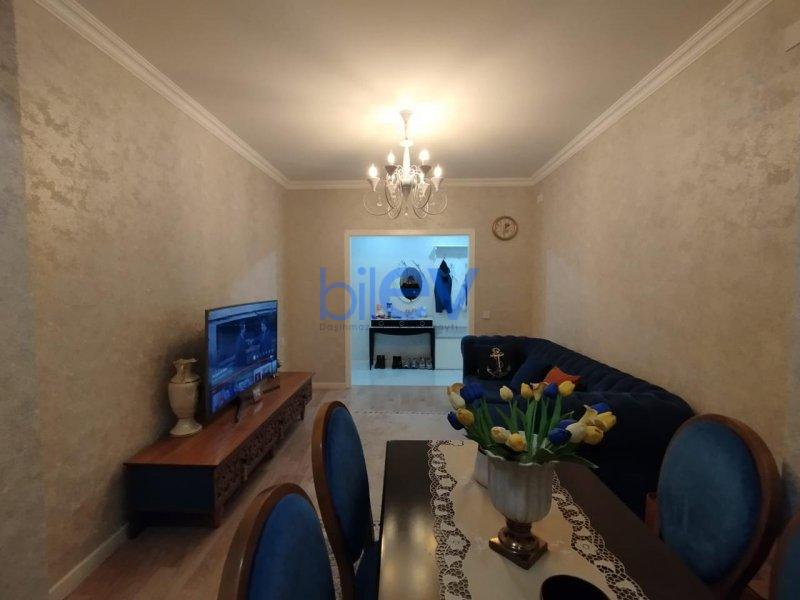 Satış 3 otaqlı Köhnə Tikili bina evi  68m², Bakı