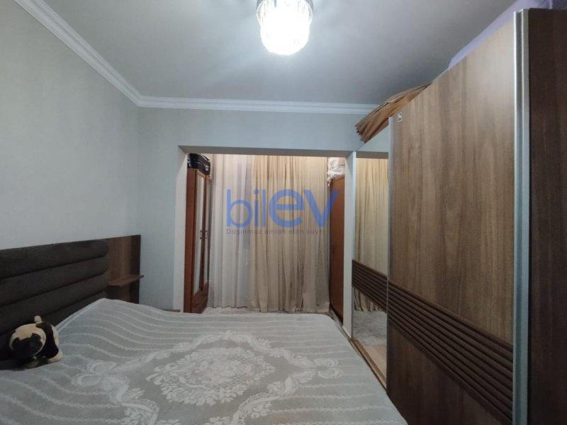Satış 3 otaqlı Köhnə Tikili bina evi  68m², Bakı