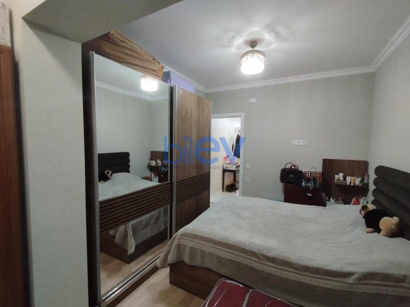 Satış 3 otaqlı Köhnə Tikili bina evi  68m², Bakı