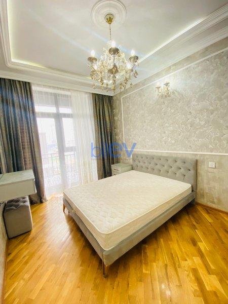 Aylıq Kirayə 2 otaqlı Yeni Tikili bina evi  65.00m², Bakı