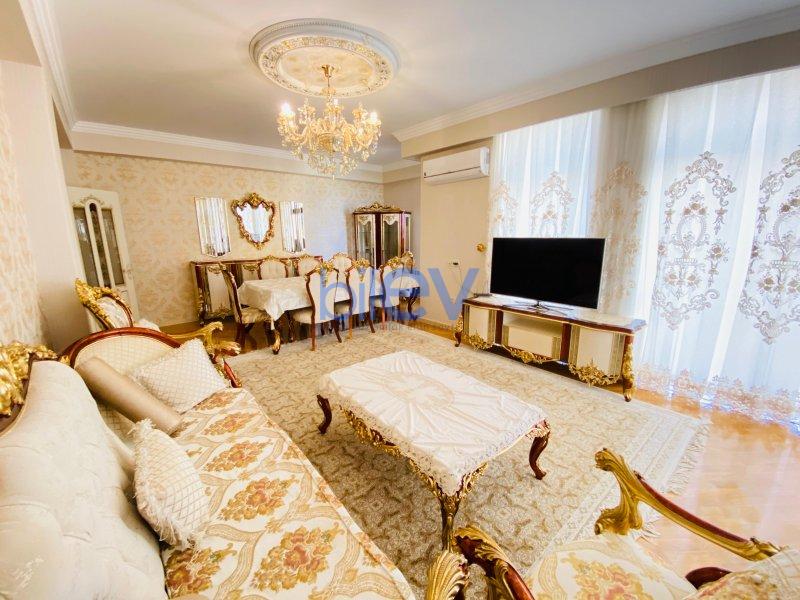 Aylıq Kirayə 3 otaqlı Yeni Tikili bina evi  150m², Bakı