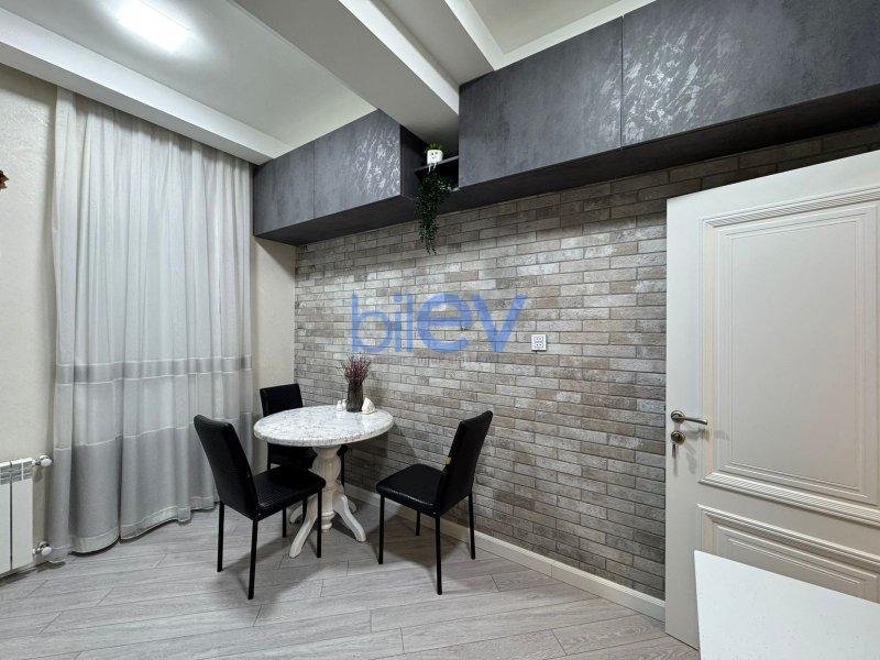 Satış 3 otaqlı Yeni Tikili bina evi  77m², Bakı