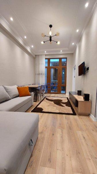 Aylıq Kirayə 2 otaqlı Yeni Tikili bina evi  65.00m², Bakı