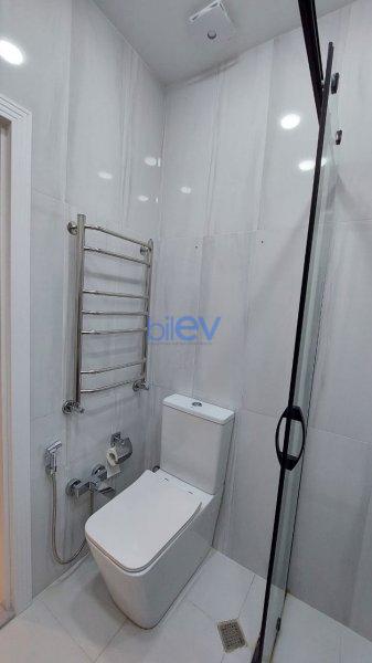 Aylıq Kirayə 2 otaqlı Yeni Tikili bina evi  65.00m², Bakı