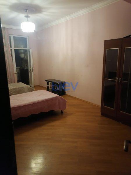 Aylıq Kirayə 4 otaqlı Otaq yoldaşı  120m², Bakı