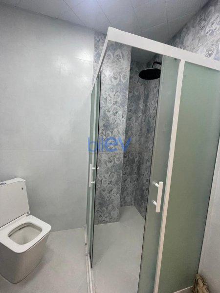 Satılır 4 otaqlı Yeni Tikili  181m², Bakı