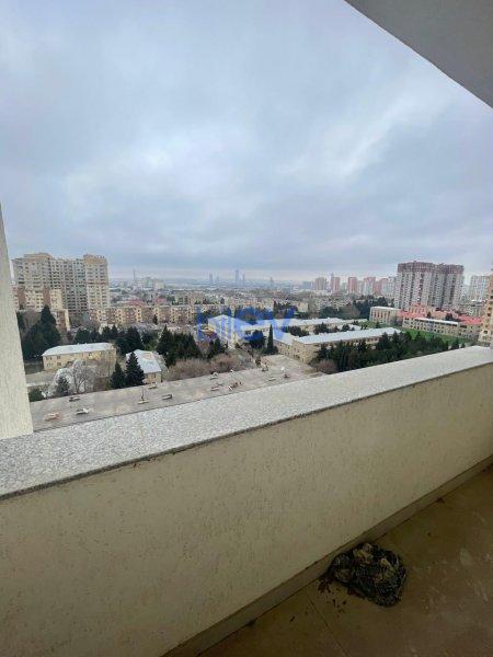 Satılır 4 otaqlı Yeni Tikili  181m², Bakı