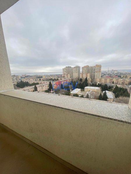 Satılır 4 otaqlı Yeni Tikili  181m², Bakı