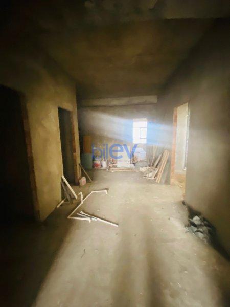 Satış 3 otaqlı Yeni Tikili bina evi  135m², Bakı