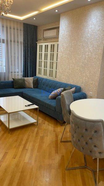 Aylıq Kirayə 3 otaqlı Yeni Tikili bina evi  100m², Bakı