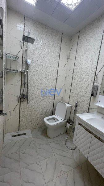 Aylıq Kirayə 3 otaqlı Yeni Tikili bina evi  100m², Bakı