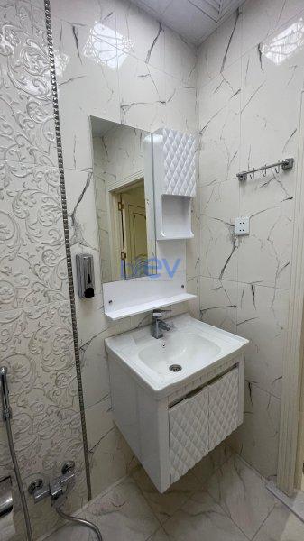 Aylıq Kirayə 3 otaqlı Yeni Tikili bina evi  100m², Bakı