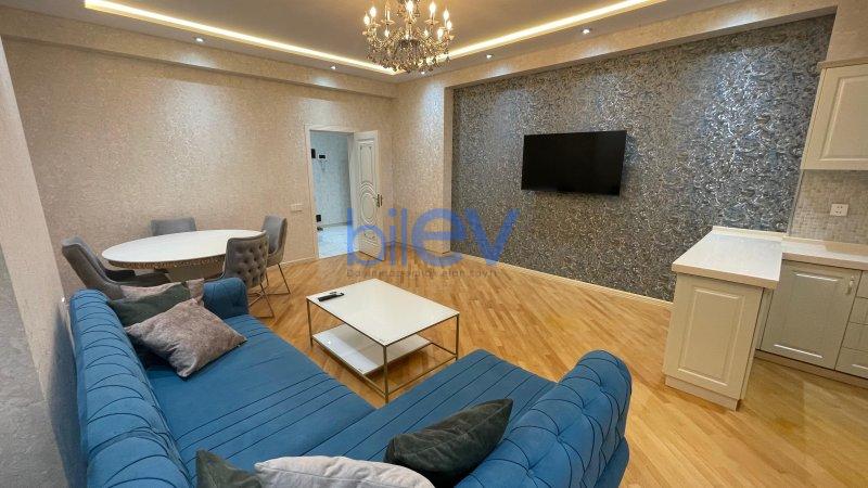 Aylıq Kirayə 3 otaqlı Yeni Tikili bina evi  100m², Bakı