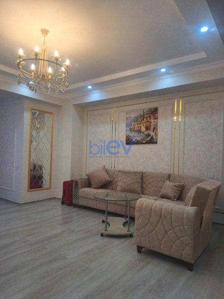 Kirayə (aylıq) 3 otaqlı Yeni Tikili  88m², Bakı