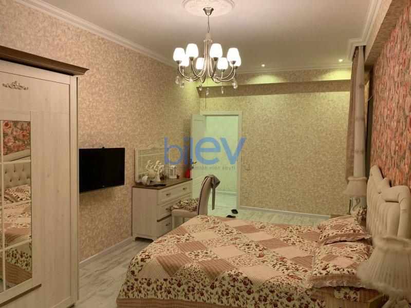 Satış 3 otaqlı Yeni Tikili bina evi  135m², Bakı