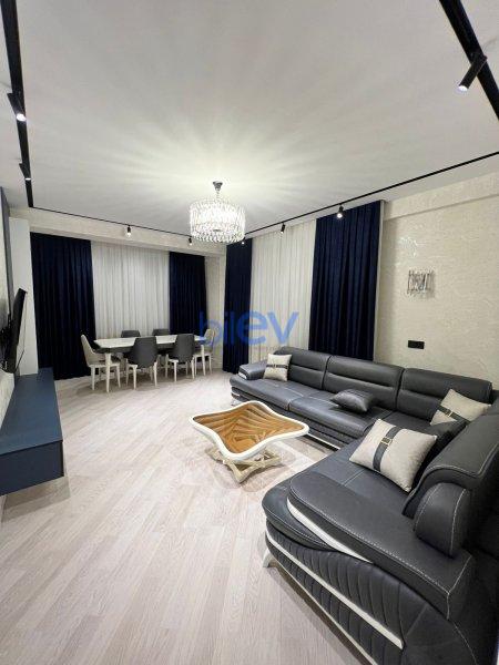 Satış 3 otaqlı Yeni Tikili bina evi  118m², Bakı