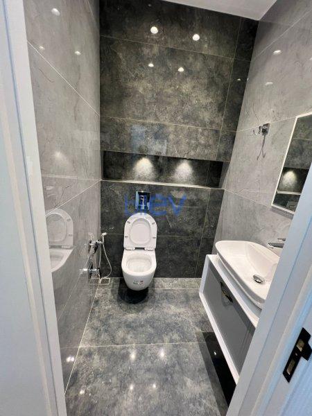 Satış 3 otaqlı Yeni Tikili bina evi  118m², Bakı