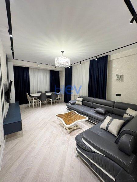 Satış 3 otaqlı Yeni Tikili bina evi  118m², Bakı