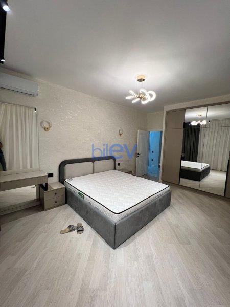 Satış 3 otaqlı Yeni Tikili bina evi  118m², Bakı