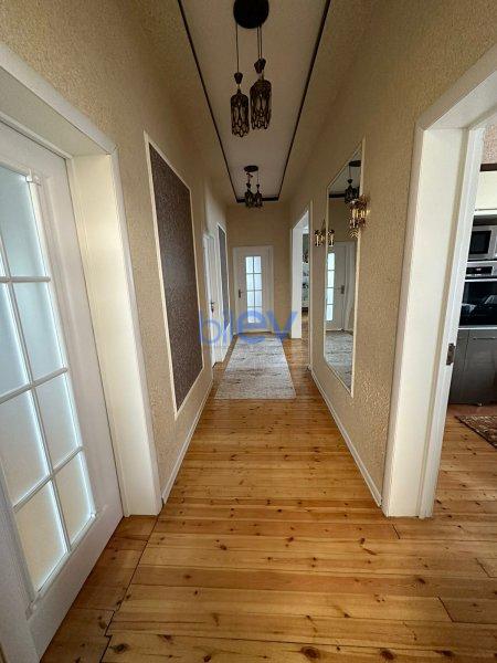 Satılır 4 otaqlı Həyət evi  120m², Bakı