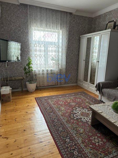 Satılır 4 otaqlı Həyət evi  120m², Bakı