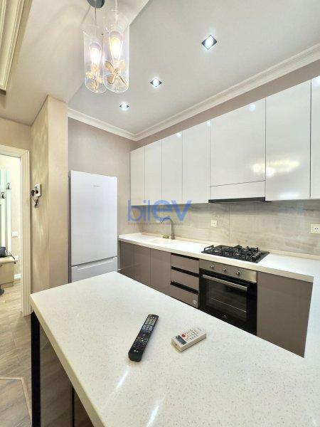 Aylıq Kirayə 2 otaqlı Yeni Tikili bina evi  70.00m², Bakı