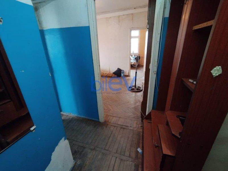 Satış 2 otaqlı Köhnə Tikili bina evi  60m², Bakı