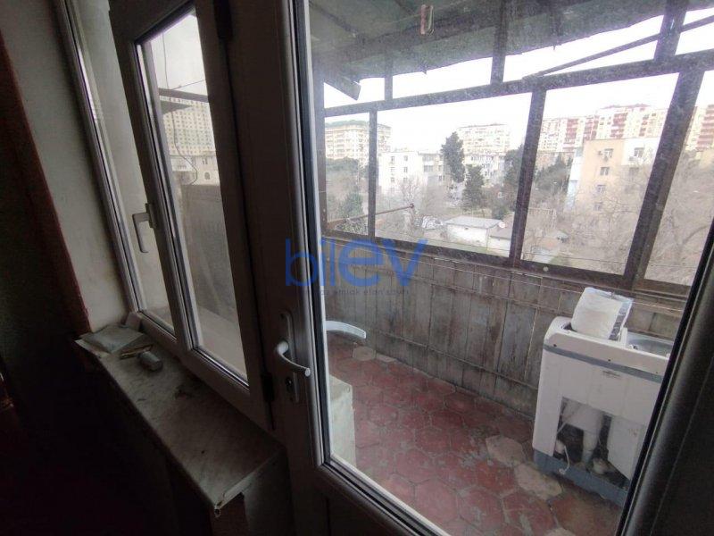Satış 2 otaqlı Köhnə Tikili bina evi  60m², Bakı