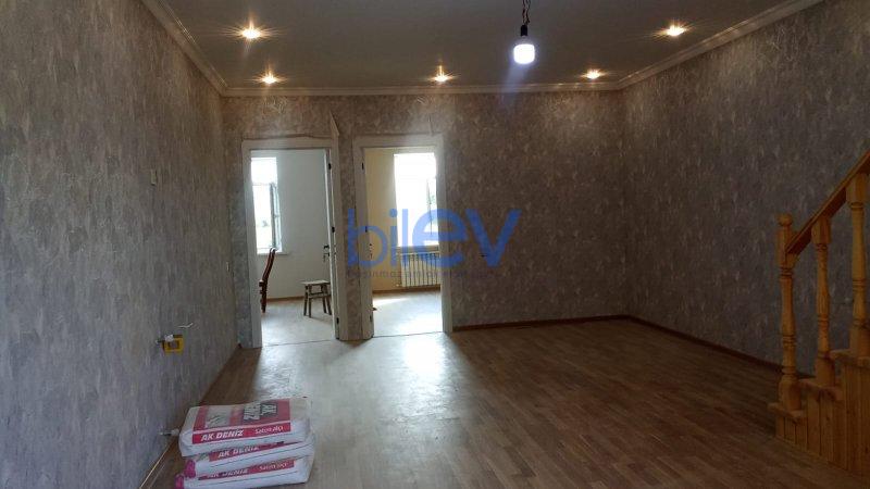 Satılır 5 otaqlı Həyət evi  120m², Bakı