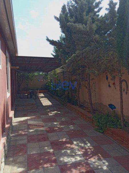 Satılır 4 otaqlı Həyət evi  110m², Bakı