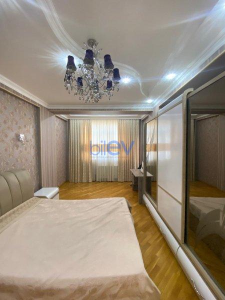 Aylıq Kirayə 2 otaqlı Yeni Tikili bina evi  85m², Bakı