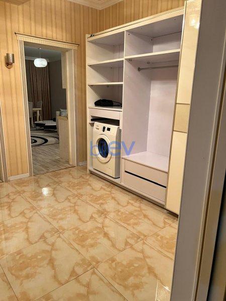 Aylıq Kirayə 2 otaqlı Yeni Tikili bina evi  65.00m², Bakı
