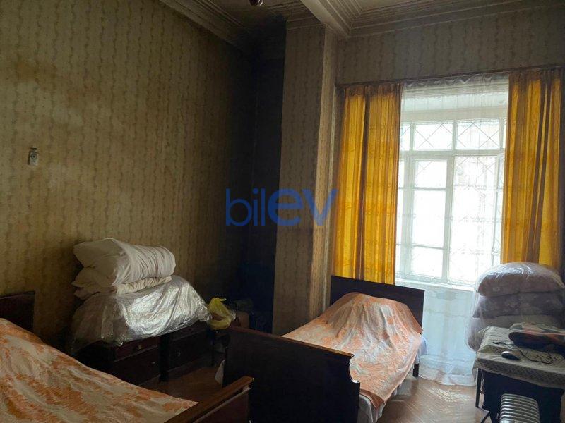 Satılır 3 otaqlı Köhnə Tikili  105m², Bakı