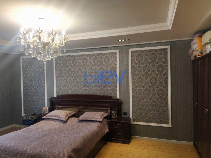 Satılır 4 otaqlı Həyət evi  220m², Bakı