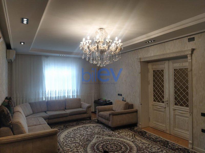 Satılır 4 otaqlı Həyət evi  220m², Bakı