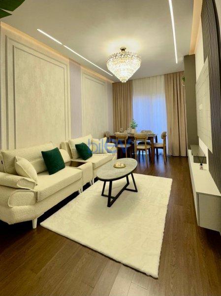 Satış 3 otaqlı Yeni Tikili bina evi  90m², Bakı
