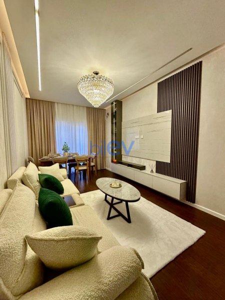 Satış 3 otaqlı Yeni Tikili bina evi  90m², Bakı