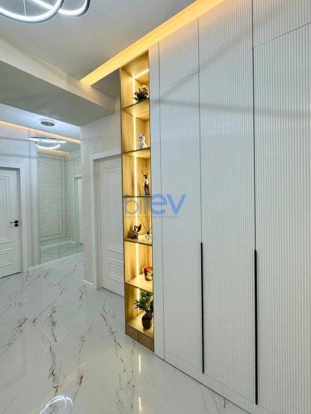 Satış 3 otaqlı Yeni Tikili bina evi  90m², Bakı