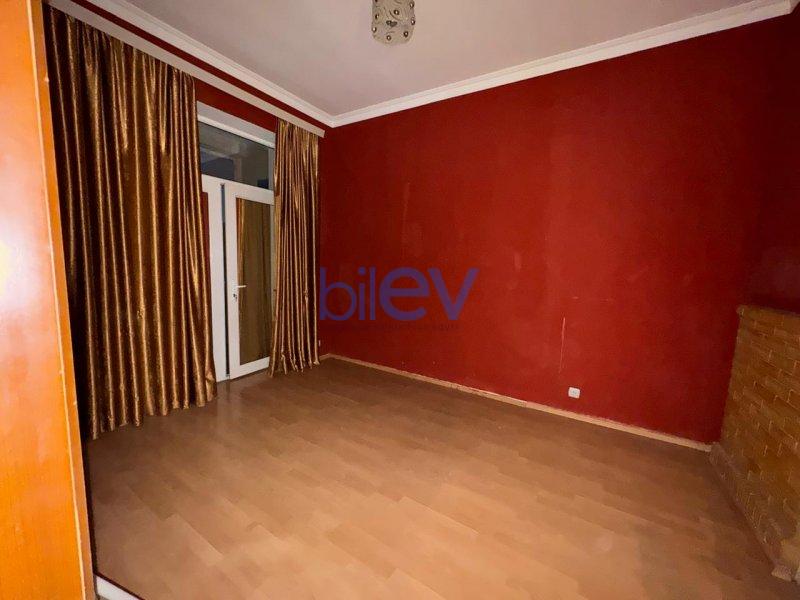 Aylıq Kirayə 2 otaqlı Köhnə Tikili bina evi  65.00m², Bakı