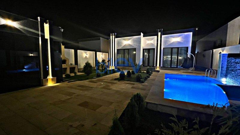 Satılır 4 otaqlı Bağ evi  150m², Bakı