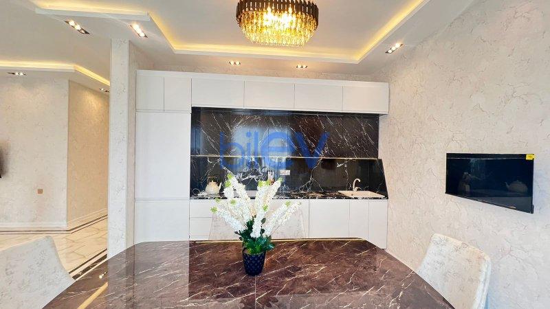 Satılır 4 otaqlı Bağ evi  150m², Bakı