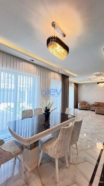 Satılır 4 otaqlı Bağ evi  150m², Bakı