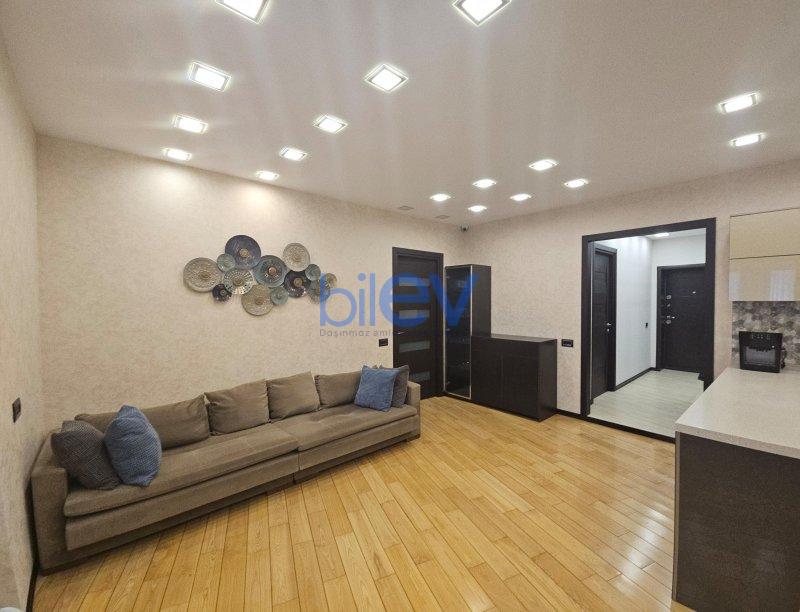 Aylıq Kirayə 3 otaqlı Yeni Tikili bina evi  85m², Bakı