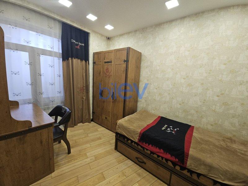 Aylıq Kirayə 3 otaqlı Yeni Tikili bina evi  85m², Bakı